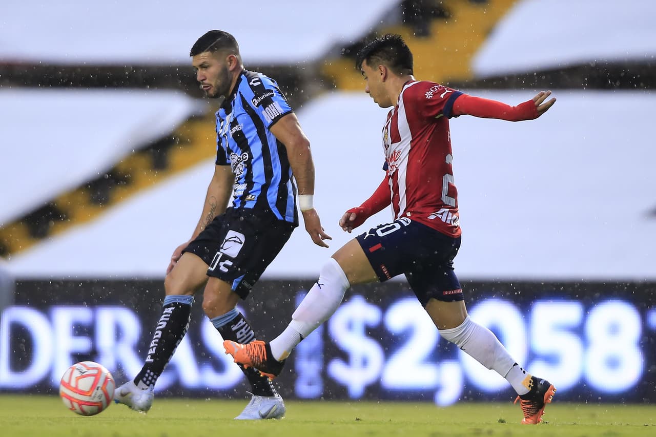 Chivas sigue sin ganar en el Apertura 2022 pese a los goles de Pérez-Bouquet y Alexis Vega, suma 4 empates y dejó ir una gran oportunidad para salir del irregular bache, mientras que los Gallos Blancos tampoco lograron salir del fondo de la tabla general.