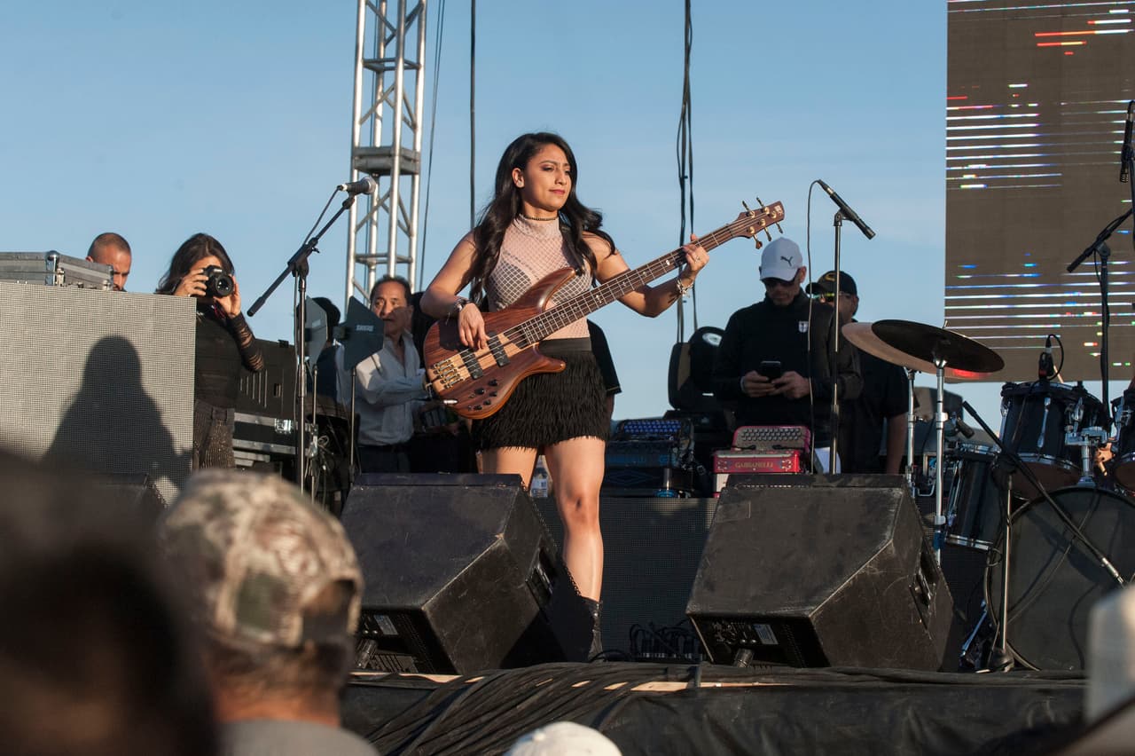 7 escenarios y mas de 50 artistas en 3 dias fueron los ingredientes para PuebloFest el 17 al 19 de marzo donde llegaron personas para disfrutar de todo el estado de California.