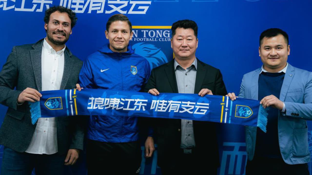 Jesús Godínez deja Chivas para jugar con Nantong Zhiyun