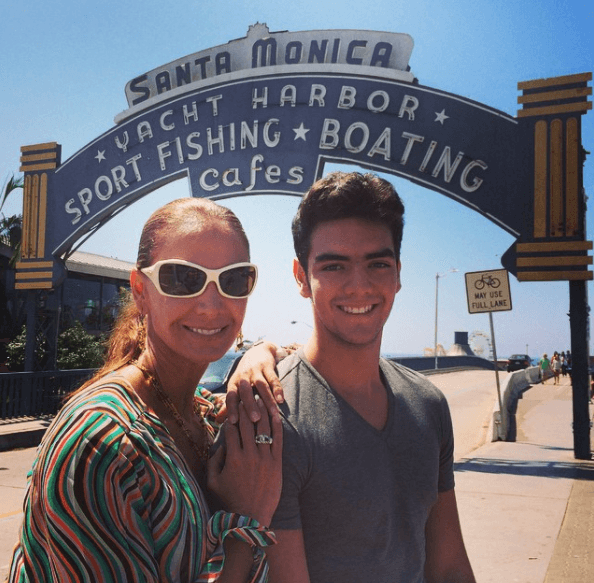 "Para mí era importante que conociera, tuviera opciones y se quedara con la que más le gustara. Actualmente está entrenando en el gimnasio y además, le gusta mucho el padel tenis", indicó Lupita Jones.