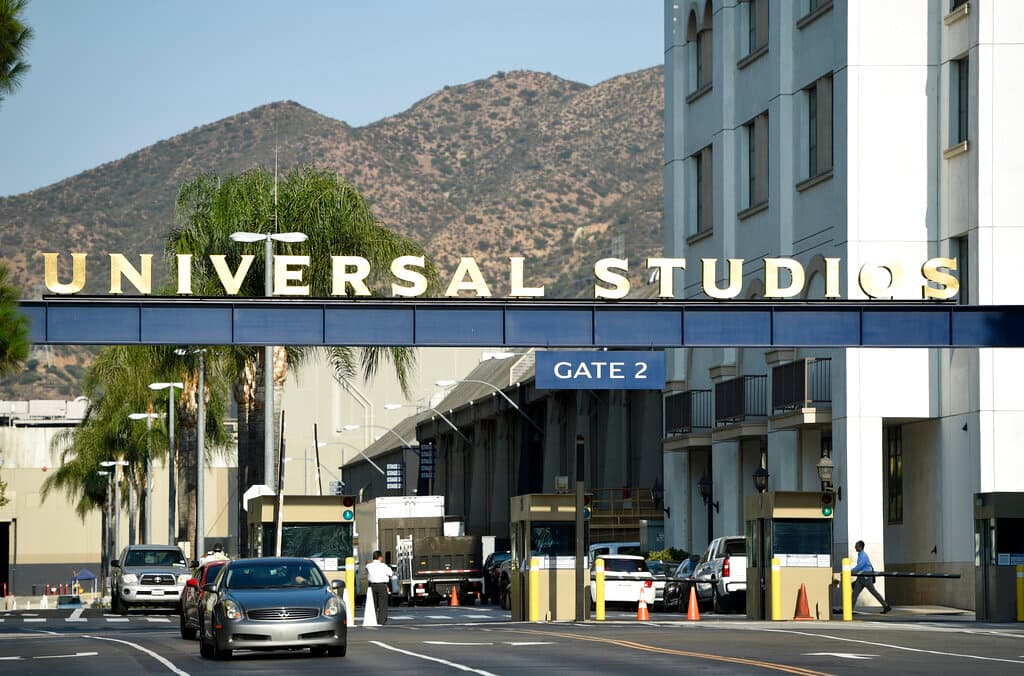 Alerta sobre sarampión a quienes visitaron Universal Studios en Hollywood al final de julio