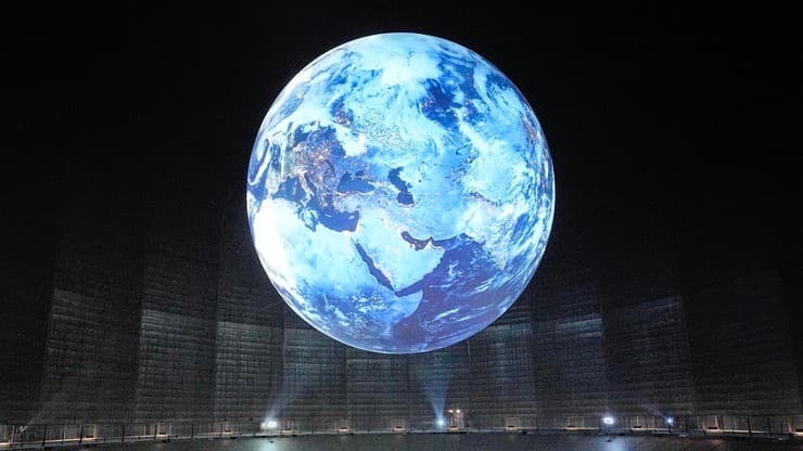 Cómo el bombeo de agua subterránea impacta en la inclinación de la Tierra