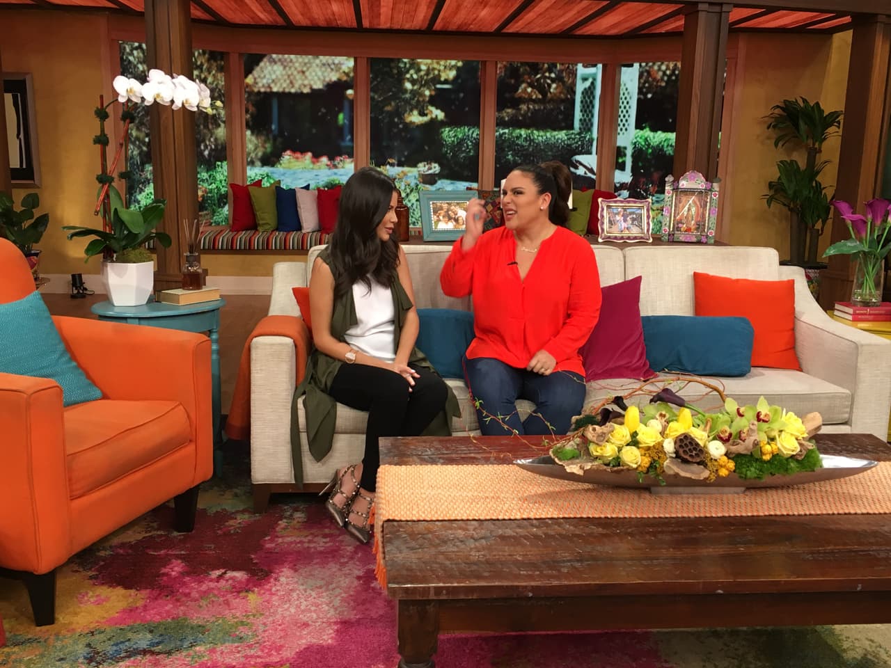 Entre cortes comerciales, Angélica aprovechó para compartir con Ana algunos de sus 'tips' de mamá.