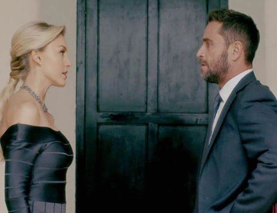 "[...] Yo puedo decir que la admiro tanto personal como profesionalmente porque es muy respetuosa con su trabajo y con el trabajo de los demás, y eso hace que el ambiente sea más agradable [...]", aseguró Claudia.