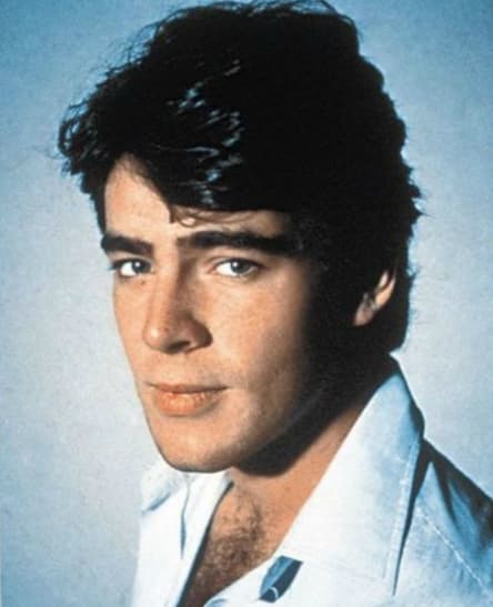 De nuevo fue la galanura de
<b>Guillermo Capetillo</b> su entrada al mundo de las telenovelas.
<br>