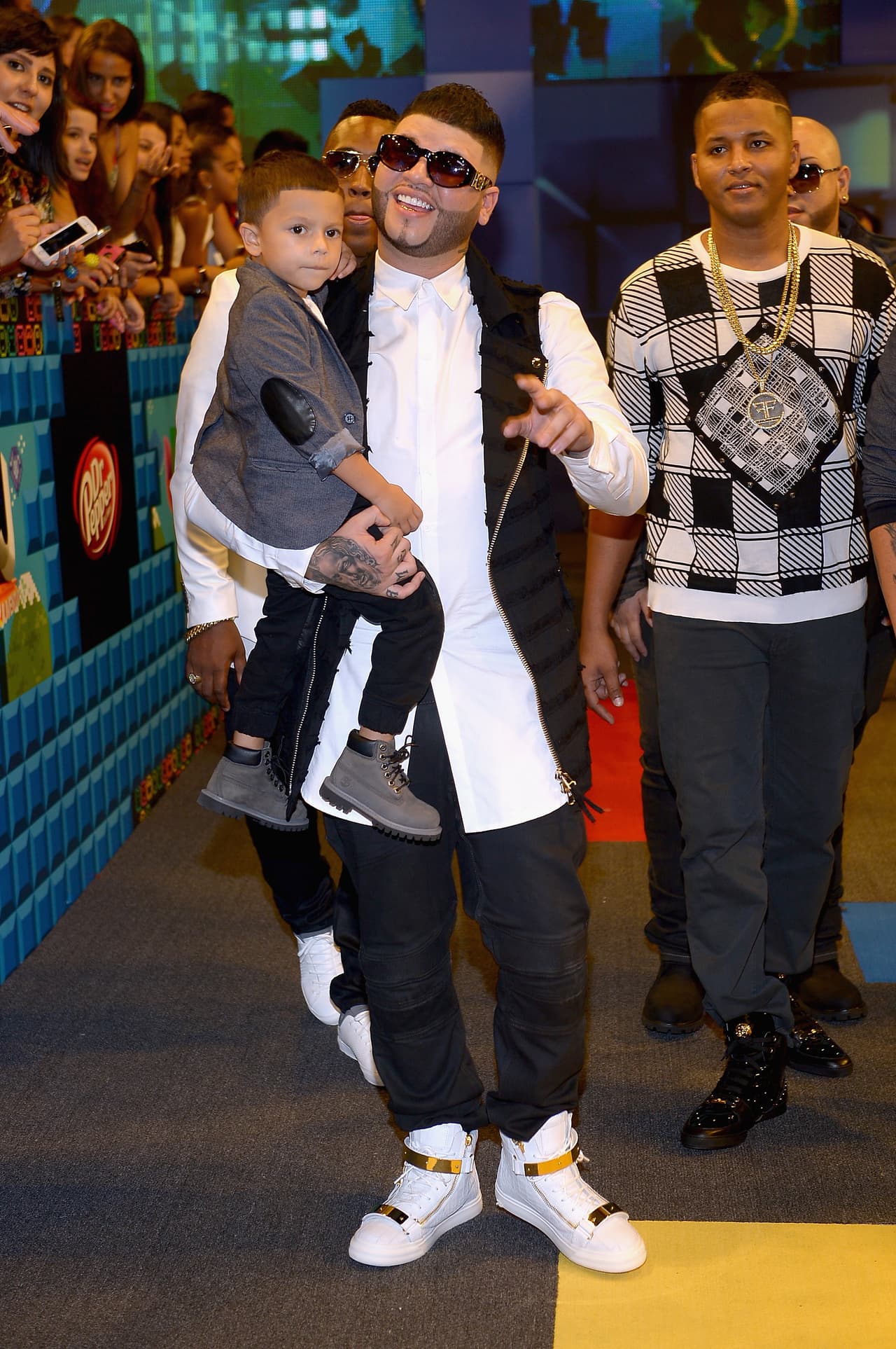 Farruko es un gran ser humano y papá.