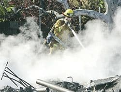 Alistan fondos de reparación en LA