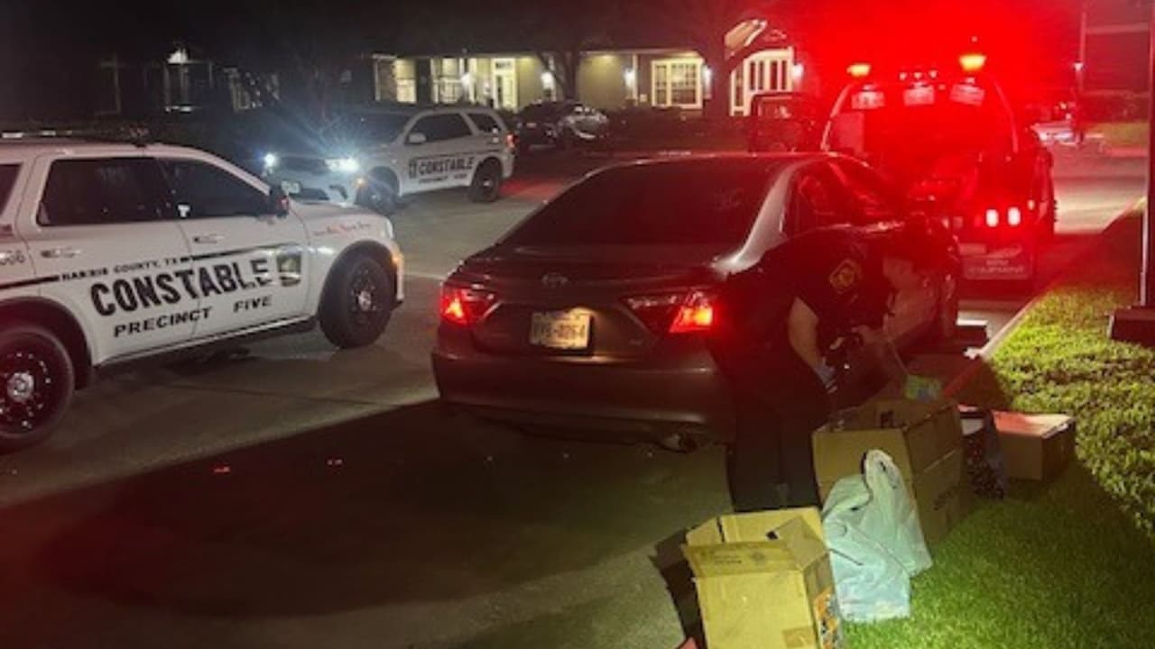 Decomisan básculas, pipas y productos con THC durante una parada de tráfico en el área de Houston