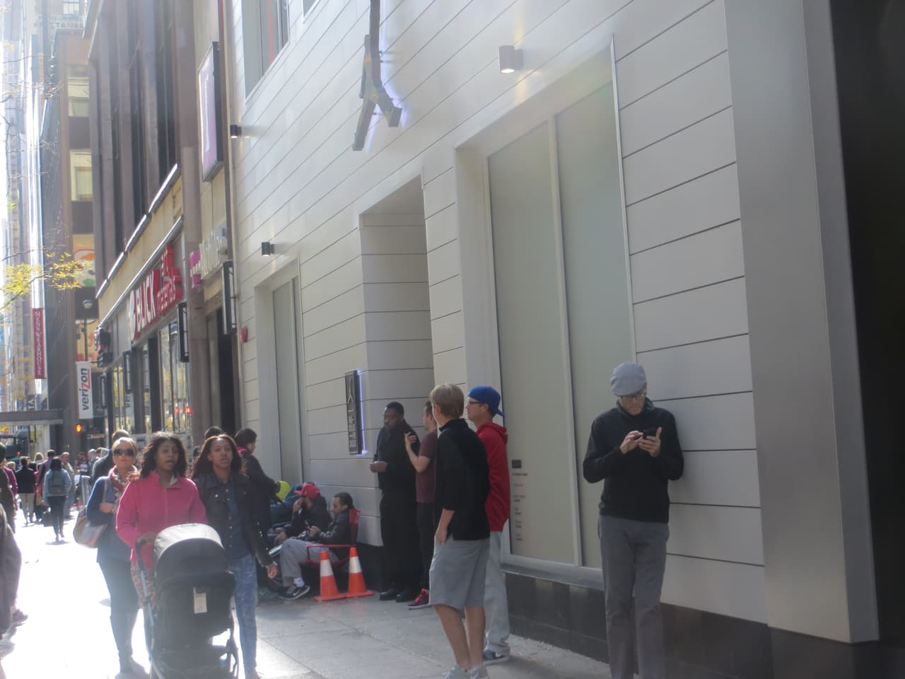 Pero muchos ya contando las horas.