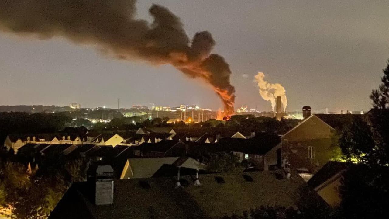 "Sacudió violentamente mi casa”: Explosión en planta de Georgia Power alarmó a residentes en Cobb