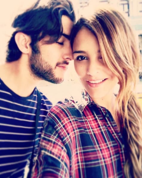 <b><a href="http://www.univision.com/temas/grettell-valdez">Grettell</a></b> no se quedó sola por mucho tiempo, ya que 
<b><a href="http://www.univision.com/temas/juan-pablo-gil">Juan Pablo Gil</a></b> la conquistó. Su relación solo duró tres meses y terminó en noviembre de 2016.