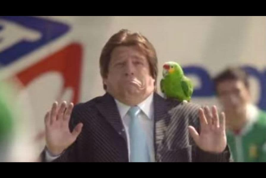 Memes agresión del 'Piojo' a periodista