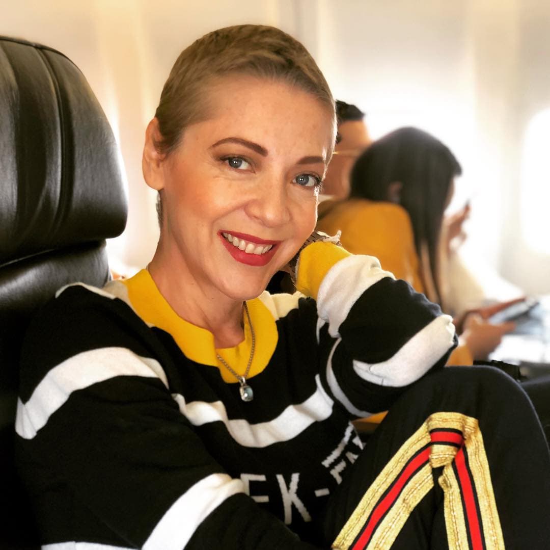 En marzo de ese mismo año, el periodista Gustavo Adolfo Infante relató en su columna del periódico Excélsior, cómo 
<a href="https://www.excelsior.com.mx/funcion/cuando-a-edith-gonzalez-le-mordio-un-cocodrilo/1318431" target="_blank">Edith fue mordida en el labio por un pequeño cocodrilo</a> de tan solo año y medio de edad.