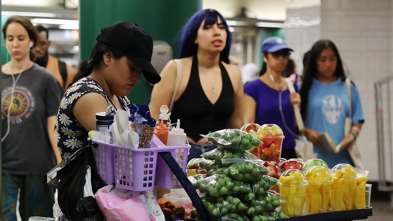 Votantes de Nueva York aprueban una propuesta de sanidad que afecta a los vendedores ambulantes
