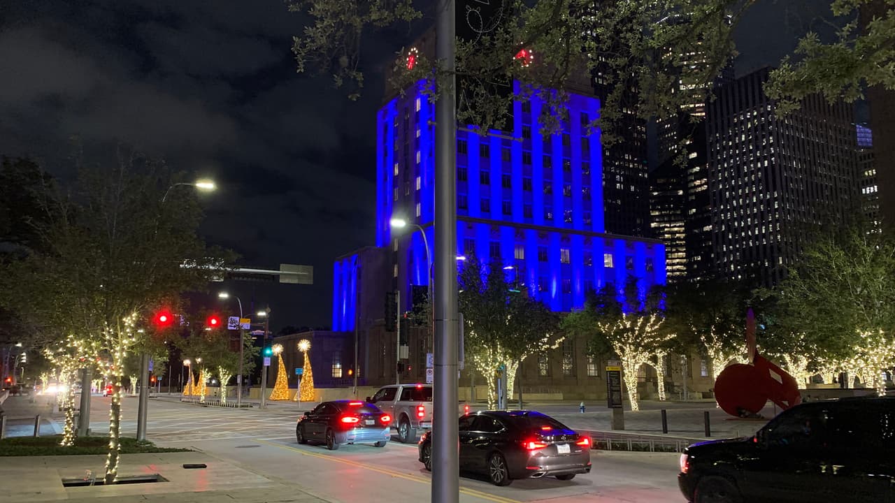 En los alrededores de Houston puedes encontrar diferentes sitios donde puedes disfrutar de manera gratuita de estos espectáculos.