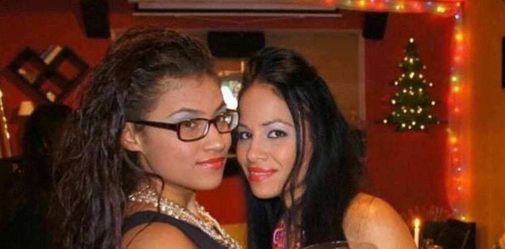 ¡Cuánto nos reímos con las ocurrencias de Emily! Ella se emociona con cada historia pero aquellas que involucran a un niño cobran otro sentido. En ellos recuerda a la luz de sus ojos, Demi Nicole Acevedo Cordero. ¡Parecen hermanas! Emily, eres una gran mamá. 
<br>