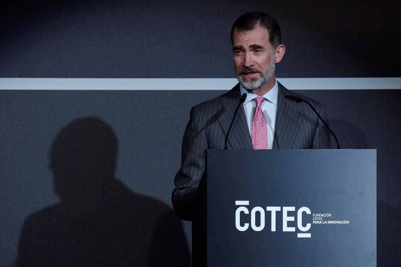El monarca se encuentra en España, donde presidió 
<b><a href="http://cotec.es/sm-el-rey-participa-en-la-presentacion-del-informe-cotec-2018/">la presentación del Informe Cotec 2018</a></b>, que recoge la situación actual y las perspectivas de investigación, desarrollo e innovación en su país.