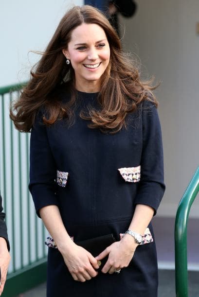 No vuelvas a desaparecer tanto tiempo del ojo público, querida.