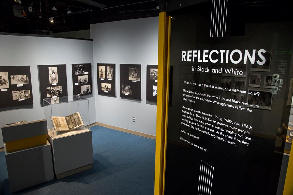 <b>VISITA EL CAPE FEAR MUSEUM</b>: El museo de dos pisos que cuenta la historia de la región, desde los nativos americanos hasta el siglo XX. Cuenta con toda una sección sobre un gran incendio que devastó la mayor parte de la ciudad, una gran sección sobre transporte y también sobre el barco de vapor, entre otras atracciones.