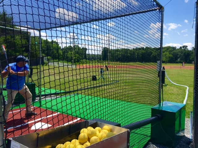 ¡Las jaulas de bateo están listas para que los jonroneros!