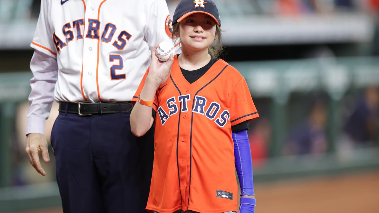 Además de conocer a sus ídolos, Mayah fue homenajeada por los Astros de Houston.