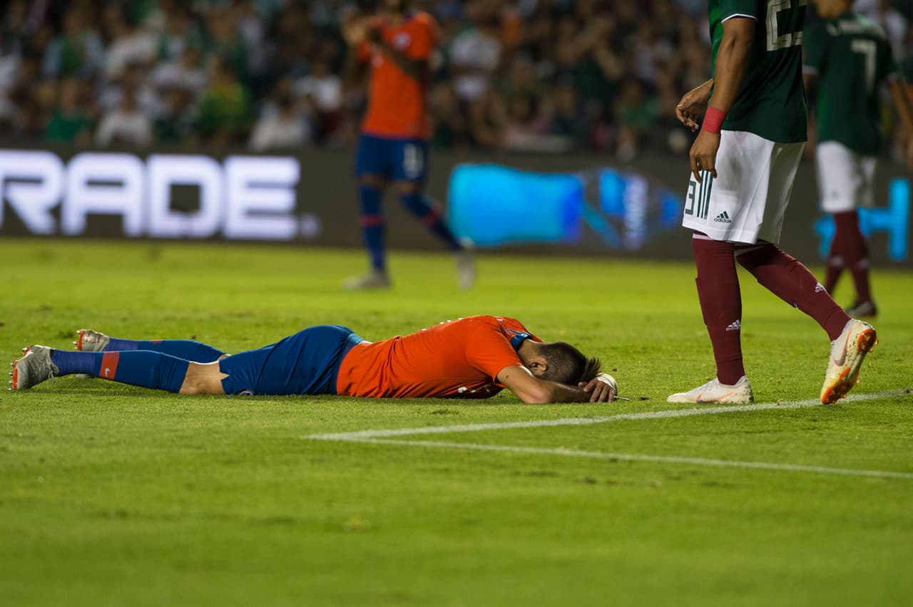 A Chile incluso le invalidaron un gol al minuto 33 del segundo tiempo, en una jugada controversial.