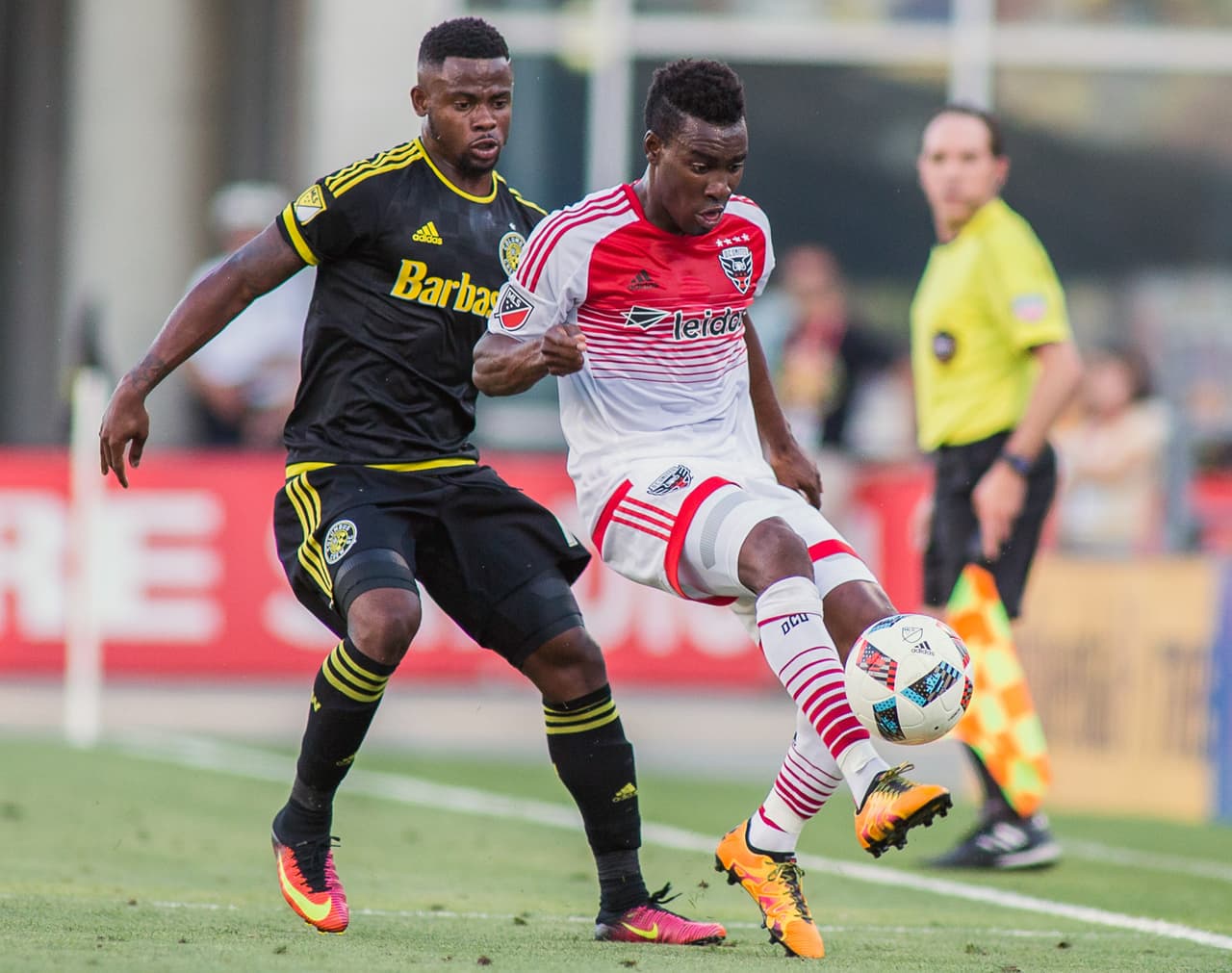 El argentino Fabián Espíndola lideró empate de DC United 1-1 sobre Columbus Crew