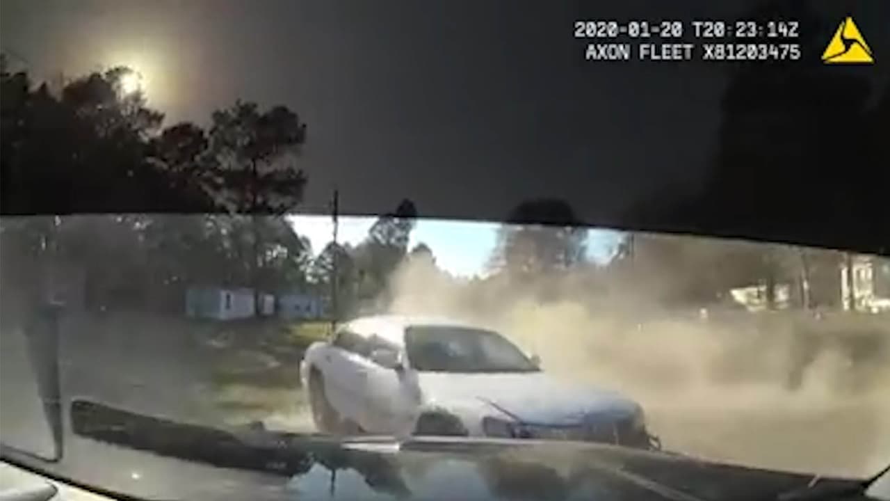 Persecución que terminó en parque de casas móviles de Georgia deja un detenido