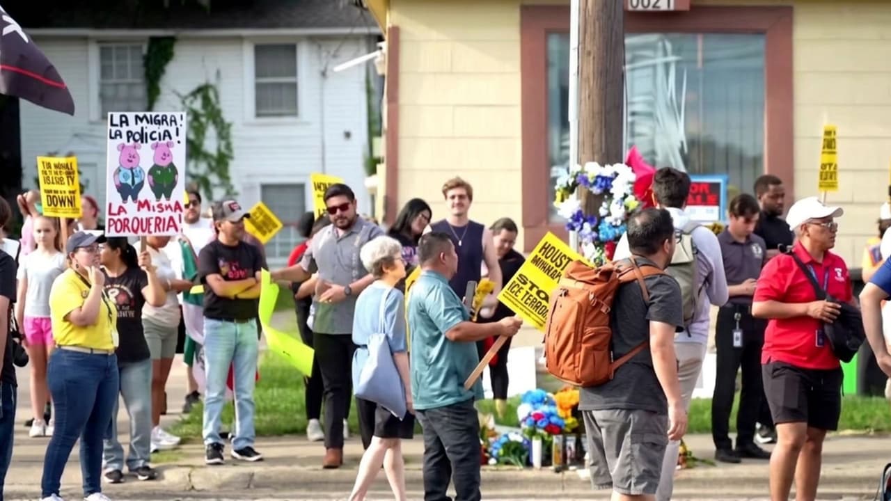 Organizan protesta en Houston por la muerte de inmigrante mexicano en un operativo de ICE