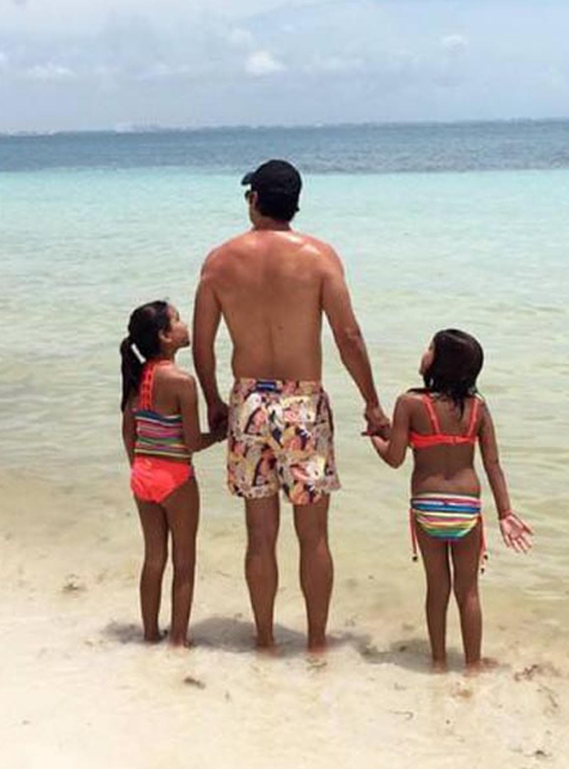 Emerson es un papá muy consentidor. #vacacionesenfamilia