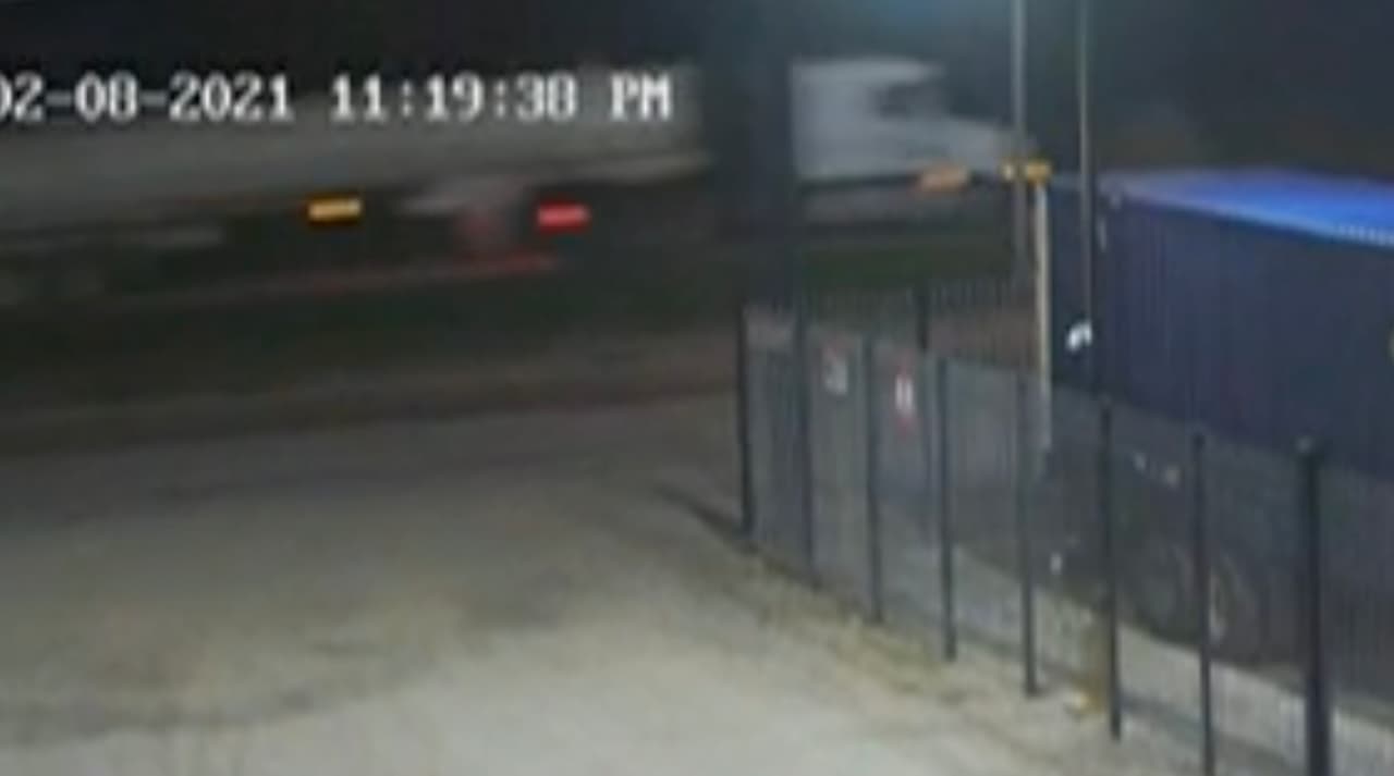 Detenida una persona en relación con el camión que desapareció con unos 80 inmigrantes en Texas