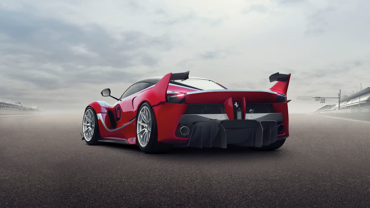 <b>Ferrari LaFerrari FXX K</b>
<br>Precio: 2.7 millones de dólares