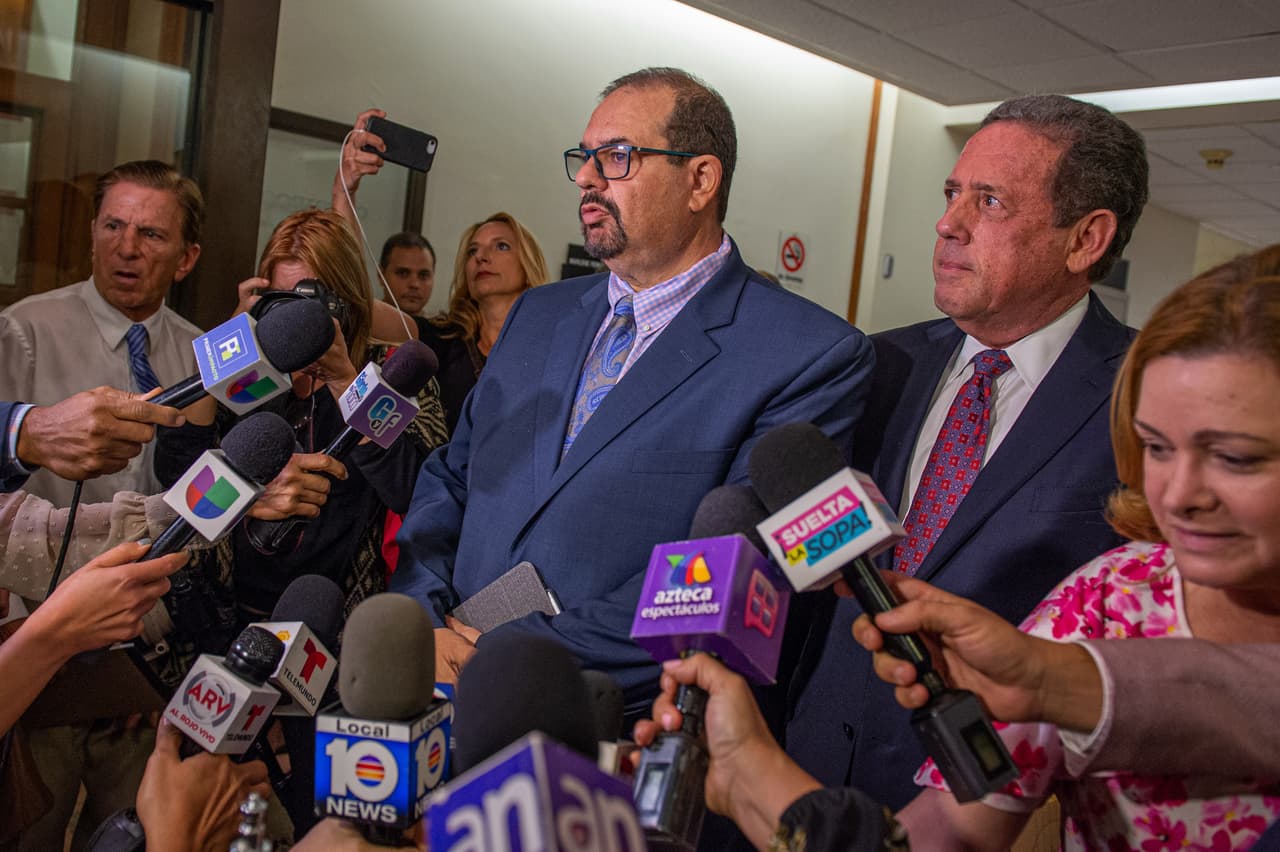 El 21 de octubre del año pasado, el equipo de abogados de Pablo Lyle
<b> apeló esa decisión.</b> Y 
<b>el 7 de noviembre</b>, la Corte de Apelaciones del Tercer Distrito de Florida les notificó que ese proceso “queda en suspenso a la espera de una decisión de la Corte Suprema de Florida en el caso de Tashara Love vs. el Estado”, que guarda ciertas similitudes con el argumento de ‘Stand Your Ground’ que esgrime el actor mexicano.