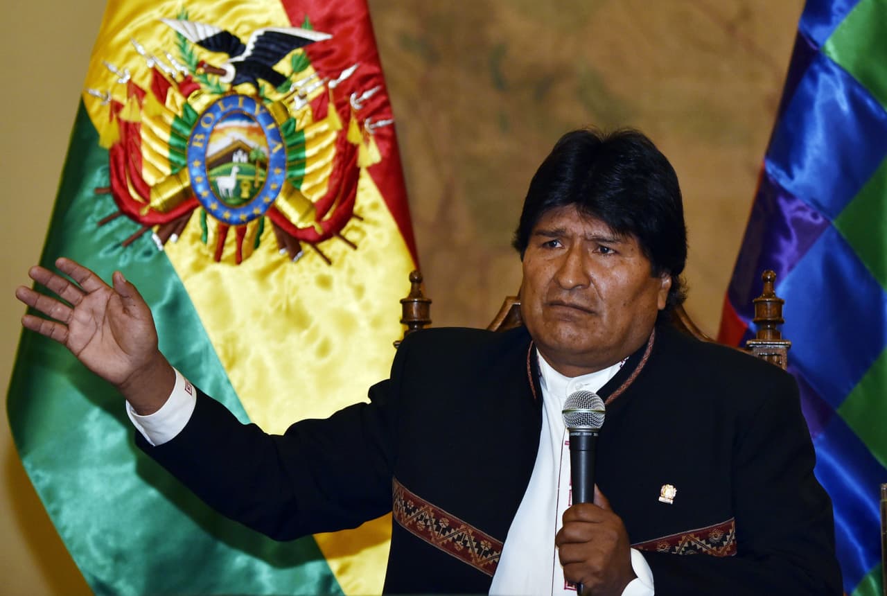 Bolivia: El "no" avanza y Morales pide esperar al "pitazo final"