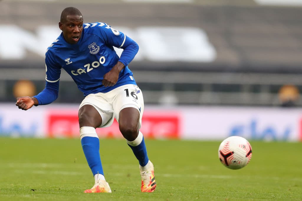 El Everton de Ancelotti gana su primer partido de la Premier League ante Tottenham. James Rodriguez debuta con los azules y se llevan los primeros puntos a casa.