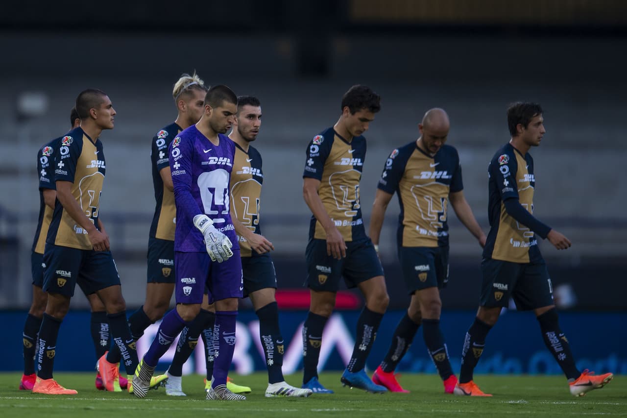 Cruz Azul despachó a los Pumas en la Copa por México | Los universitarios mostraron un futbol limitado ante los cementeros, quienes ganaron el cotejo 1-4.