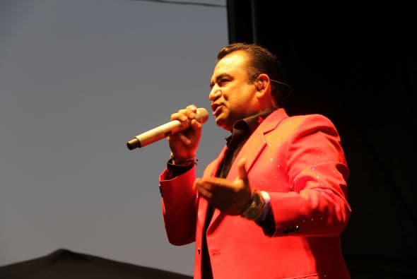 Cientos de personas disfrutaron de la tremenda celebración del Latin Grammy Street Party en Phoenix, donde estuvieron presentes varias agrupaciones nominadas a los premios GRAMMY® Latino incluyendo: Conjunto Primavera, Voz de Mando y Los Canarios de Michoacán. Esta fenomenal fiesta es un preámbulo a la gran noche de la música con la edición 15 de los premios anuales del GRAMMY Latino. Además de disfrutar de lo mejor de la música, los fans pudieron ganar premios y conocer a personalidades de Televisión y Radio de Univisión Arizona.