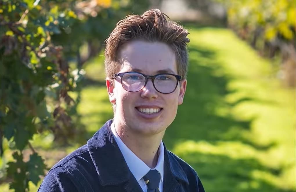 'Sextortion': este joven se suicidó luego de enviar una foto íntima y lo amenazaran con publicarla