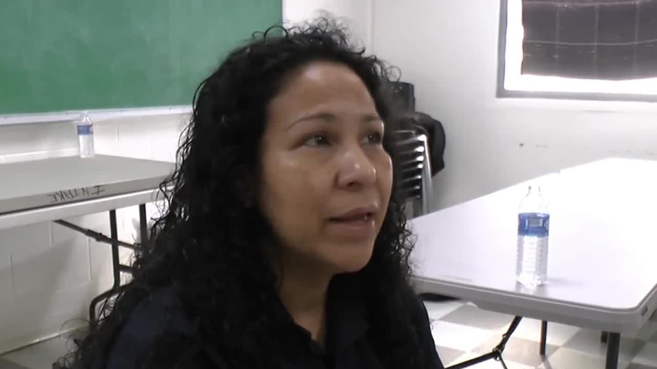 La madre de 18 hijos en riesgo de deportación: la embarazaron con 14 años y su último bebé fue por una violación