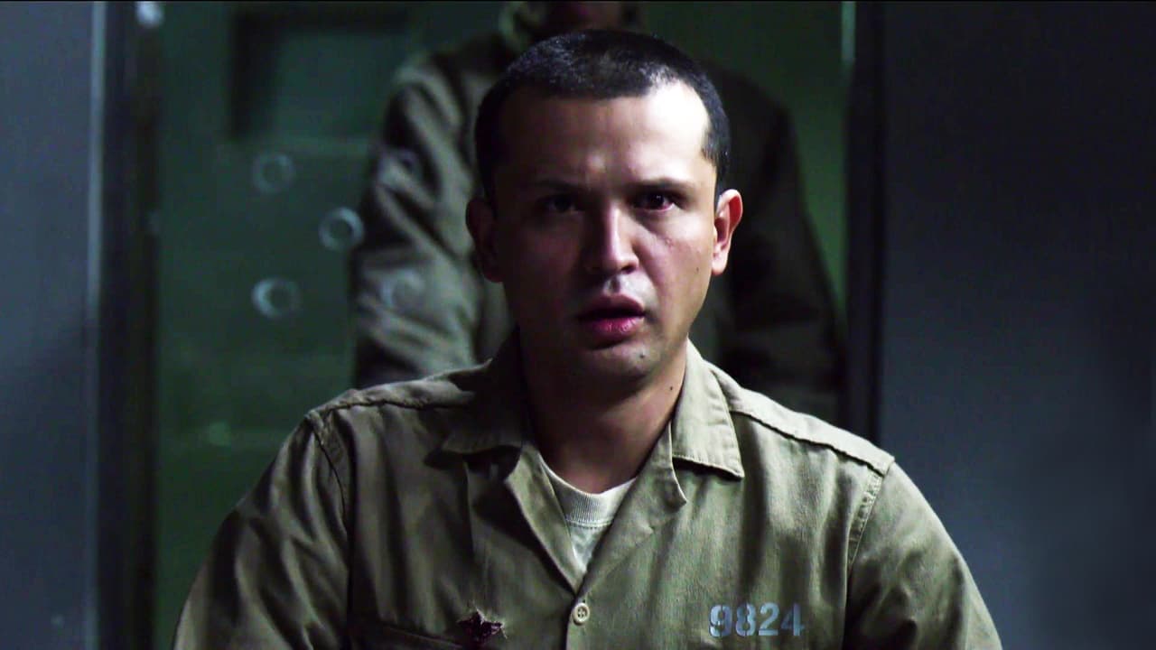 Con un arma que entró de contrabando, uno de los reos asesinó a 'El Pollo'.