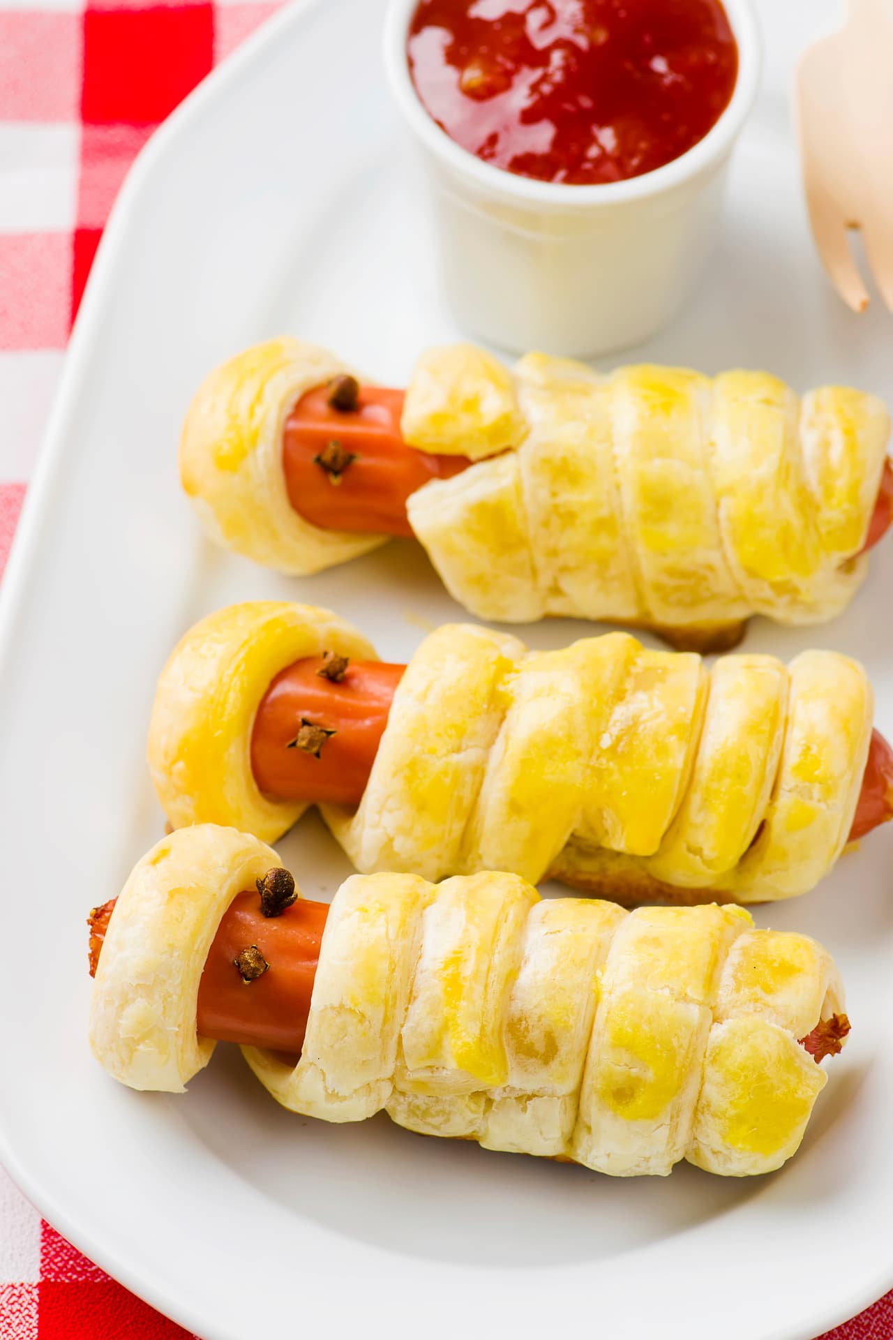 Por ejemplo, estas deliciosas momias tan bien hechas que nadie querrá tocarlas.