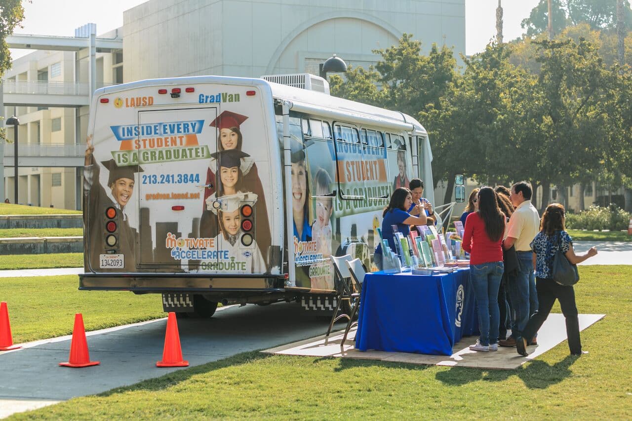 Los asistentes a la edición 2016 de la Feria de Educación escucharon pláticas, ponencias, recibieron información educativa y financiera para ayudarlos a su ingreso a la universidad.