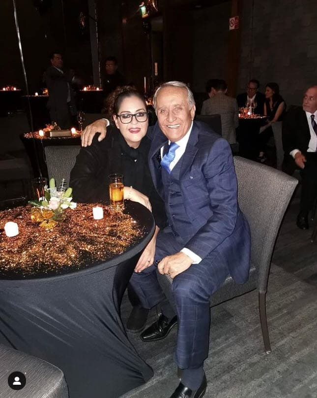 También dijo que es "penoso" que los problemas familiares se hayan ventilado: "Pato siempre atendió a la prensa con una sonrisa y hablar libremente de todo, para mí es bien complicado tener los labios cerrados".
<br>