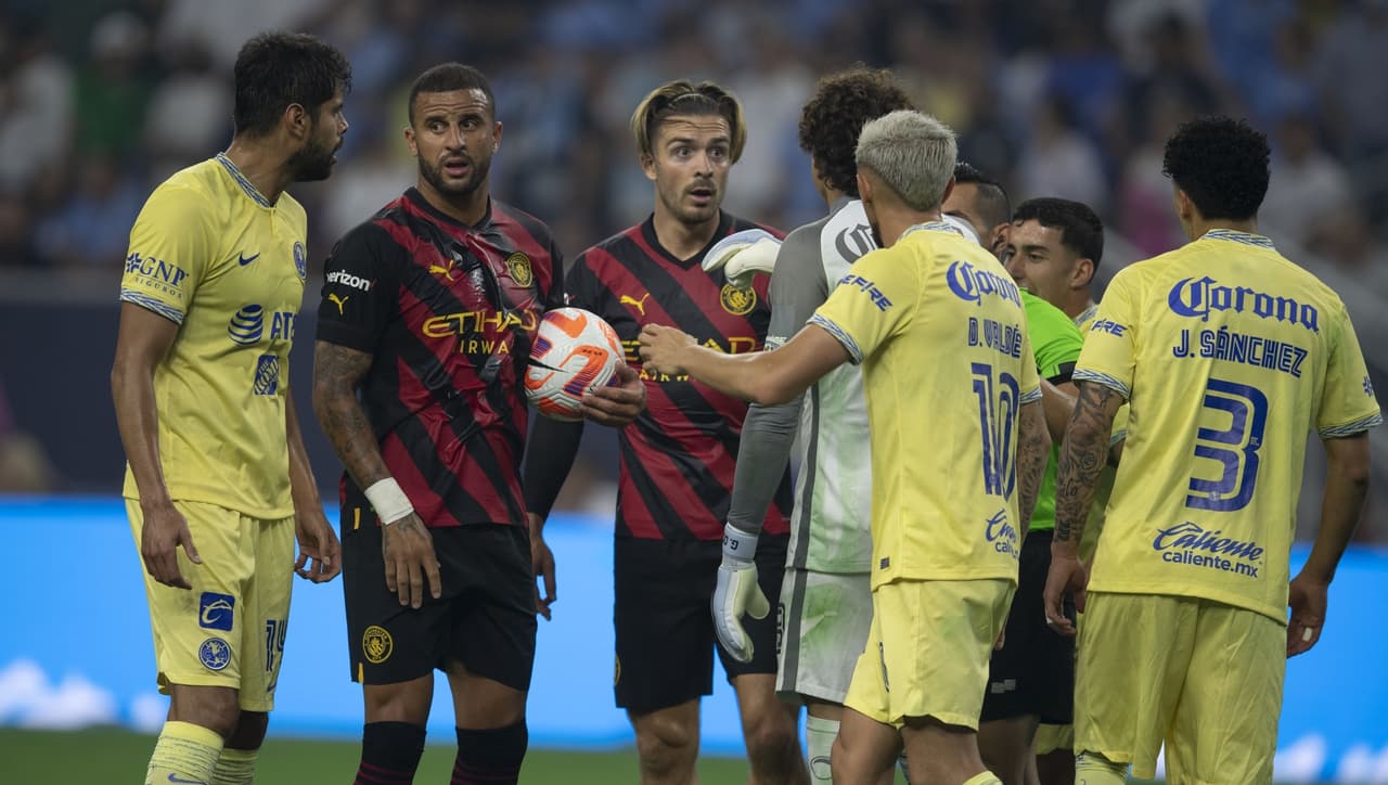 Manchester City metió el acelerador en el momento oportuno y se llevó el triunfo en un buen partido ante un América que no se amedrentó y que salió respondón en el primer tiempo. Hubo conato de bronca.