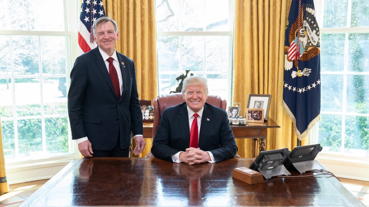 Paul Gossar afirma que el voto por correo es “peligroso” pero lo ha ejercido ocho veces desde 2012