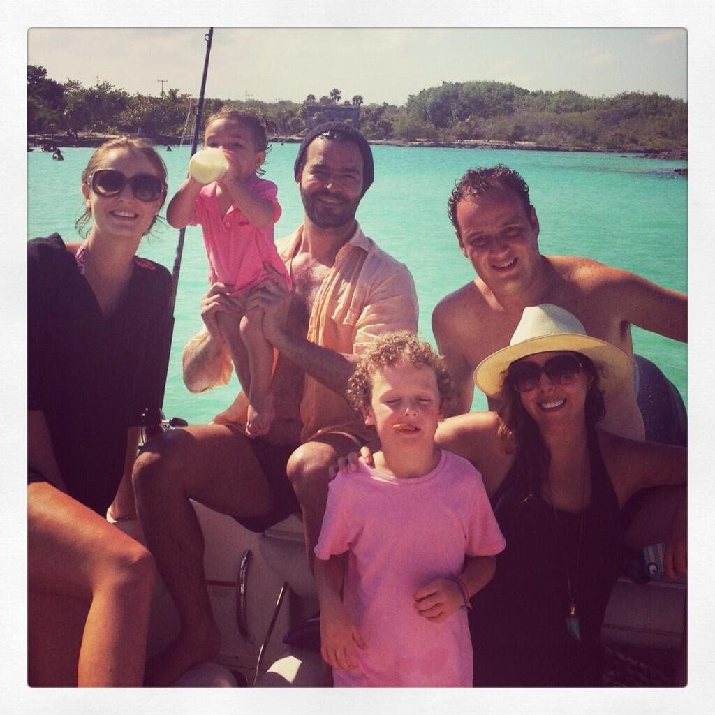 El matrimonio tiene dos hermosas hijas.