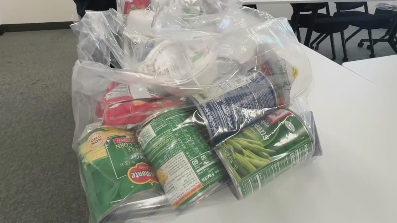 Redadas migratorias reducen acceso a servicios esenciales