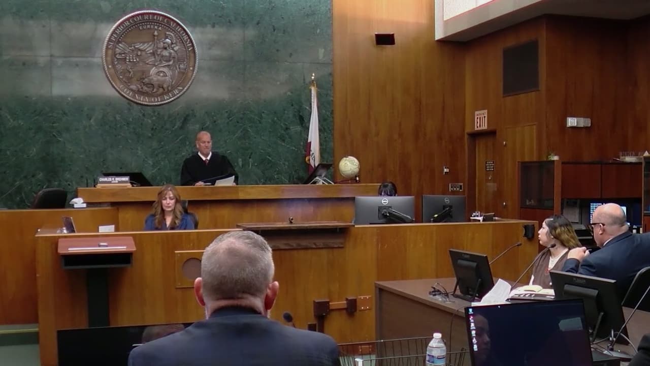 Madre latina es sentenciada a 15 años de prisión tras provocar la muerte de su hijo al dejarlo en un auto caliente