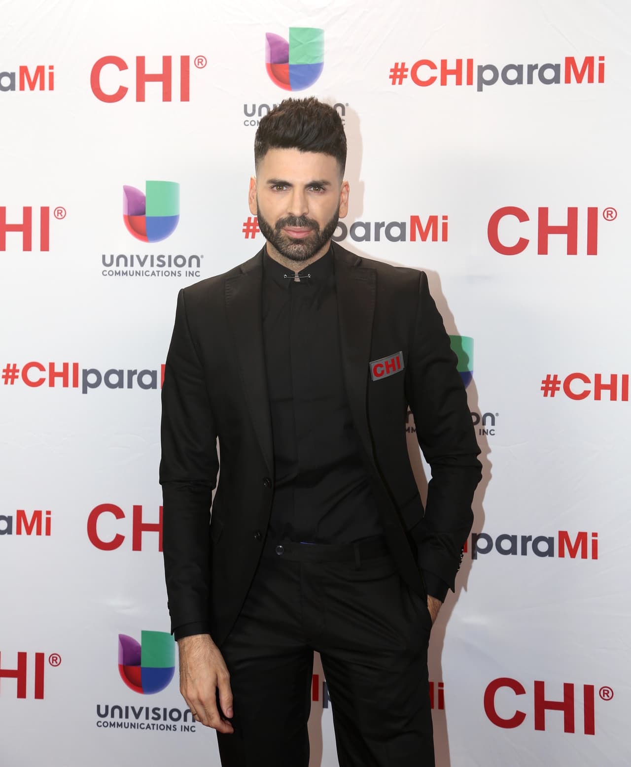 Jomari no podía estar más contento.