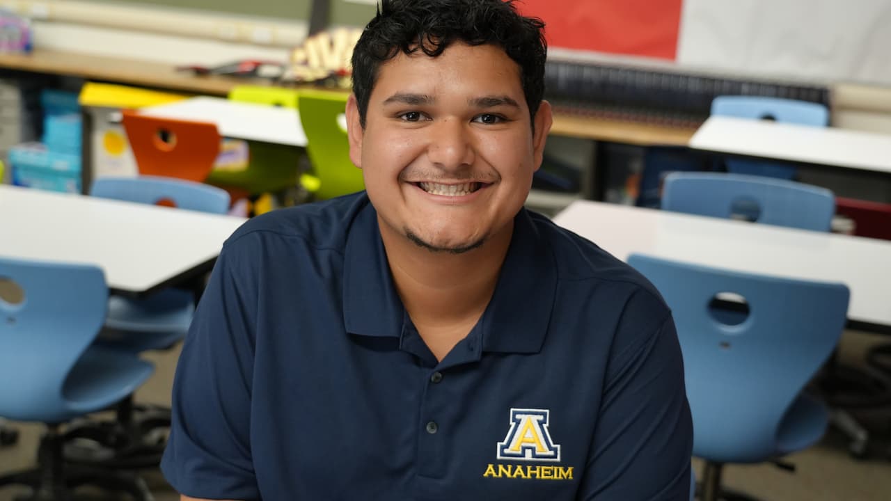 Carlos Ramírez será 'Agente de Cambio' de Premios Juventud 2024